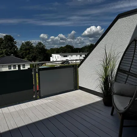 Singapore 3-zimmer Mit Balkon Am Apartamento Groß Köris