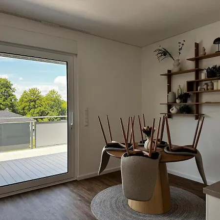 Apartamento Singapore 3-zimmer Mit Balkon Am Groß Köris